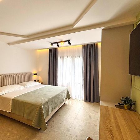 Marthinis Luxury Suites Split Exteriér fotografie